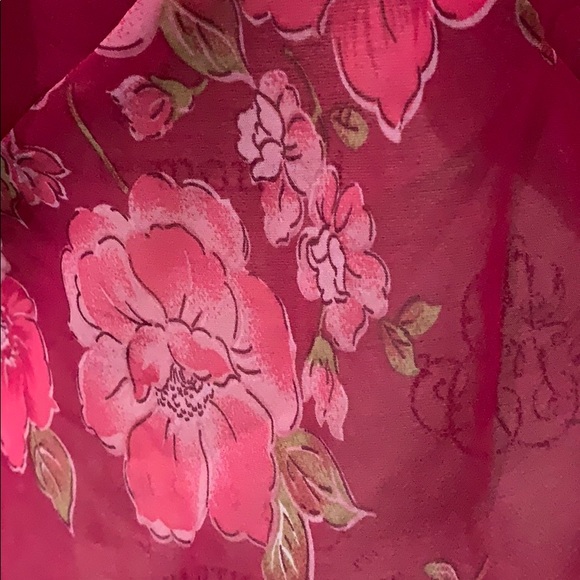 Mauve nightgown with flowers - Picture 3 of 6